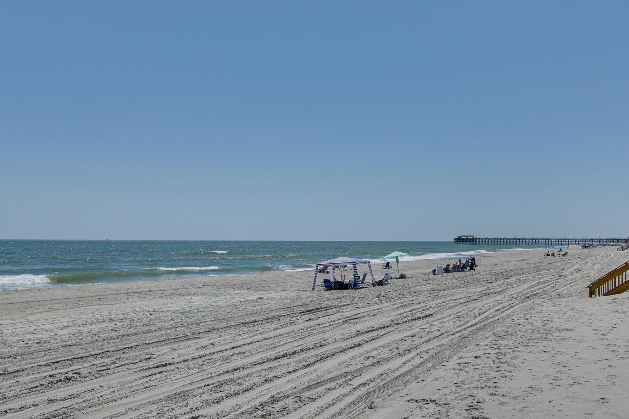 Coastal Condo On Beach With Community Pool Access! Myrtle Beach Eksteriør bilde